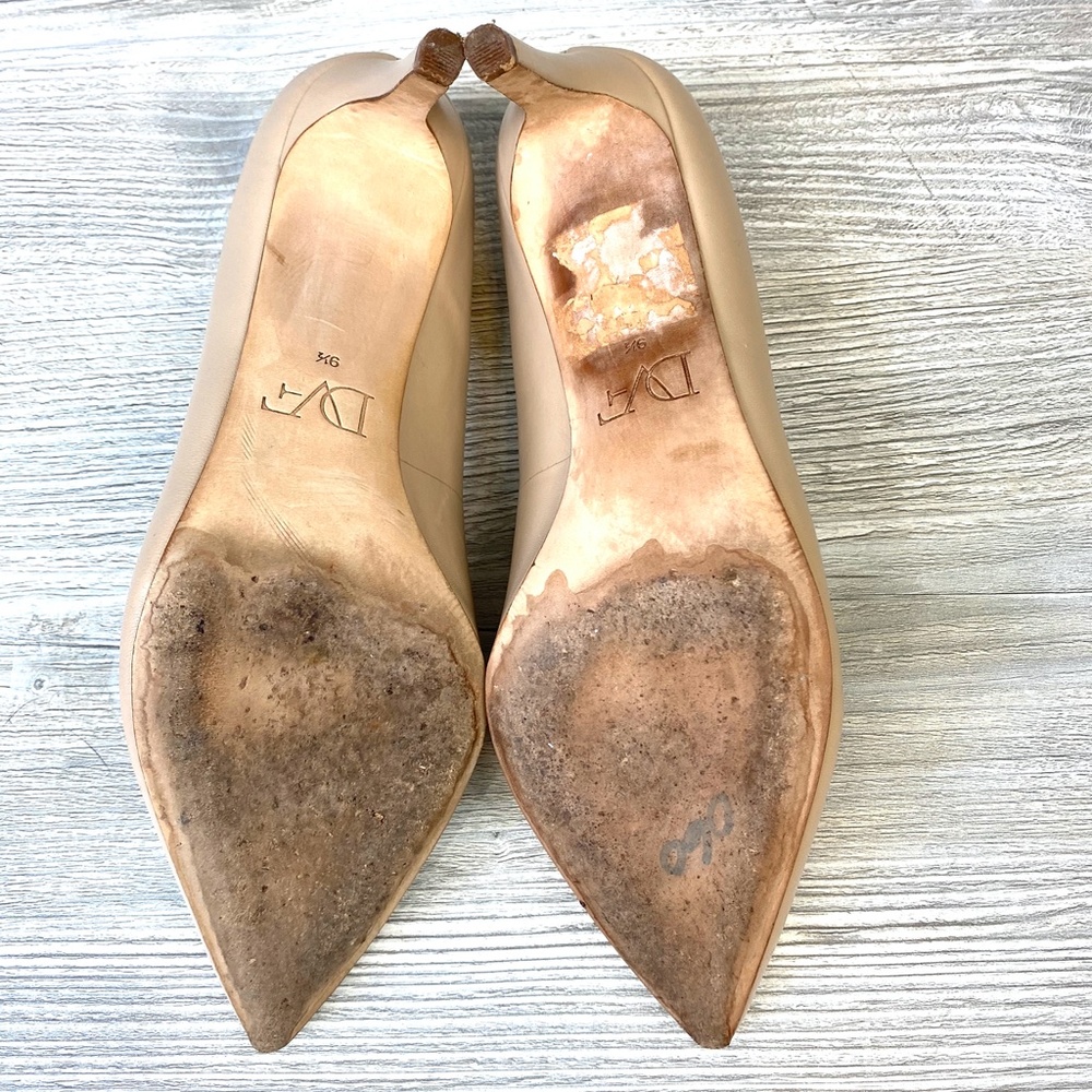 DIANE VON FURSTENBERG Pointed Toe Nude Heels 9.5 - Picture 8 of 8